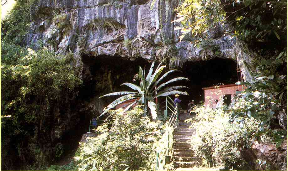 Dandeli Kavla Caves