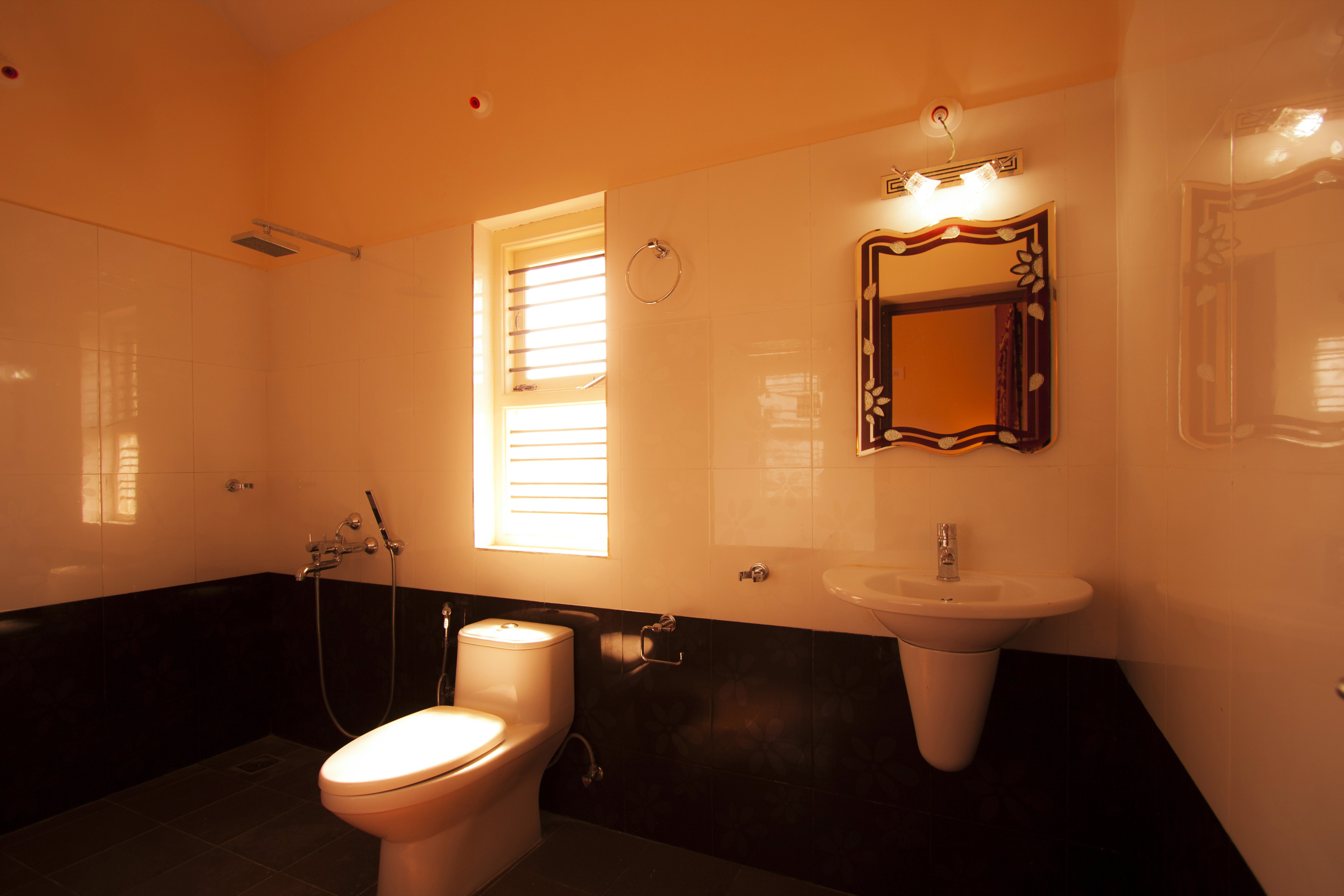 Clean and well-appointed bathroom
