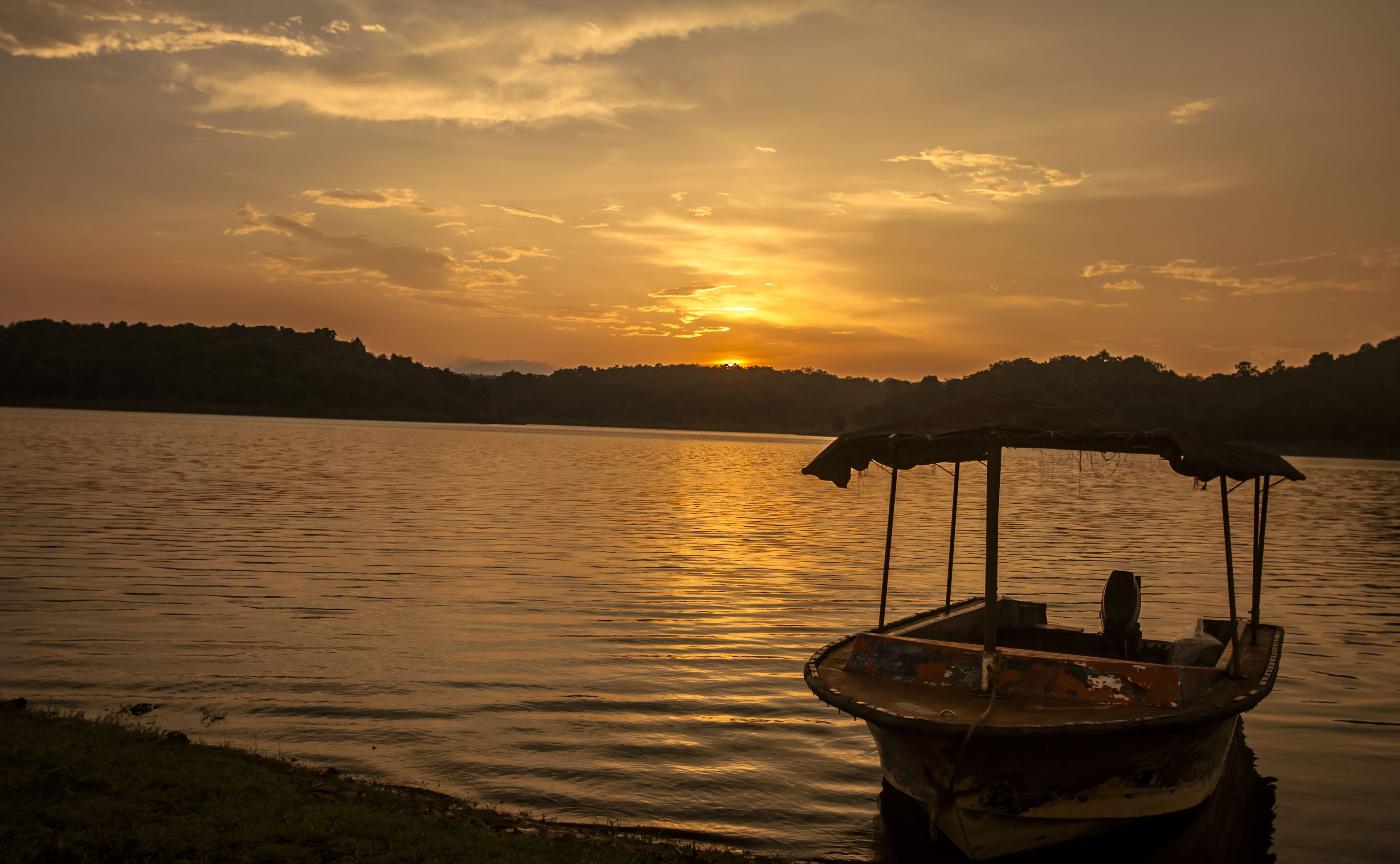 Sunset view over Kali River